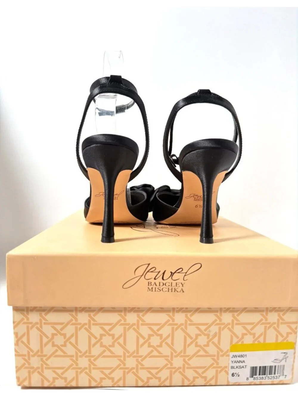 Jewel Badgley Mischka Yanna Womens Black Satin Bow Pointed Toe Heels Size 6.5
